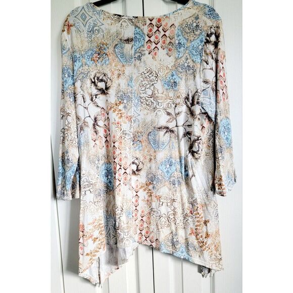 Chico's Zenergy 2 T-Shirt 3/4 Sleeve Pullover Top Multicolor & Design Side Angle - Picture 2 of 8